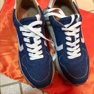 Men's Blue Sneakers